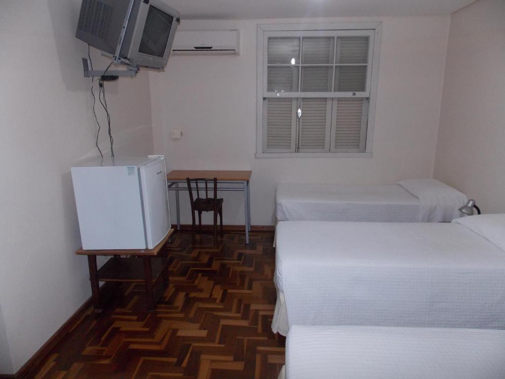 Hotel Porto Alegre Szoba fotó